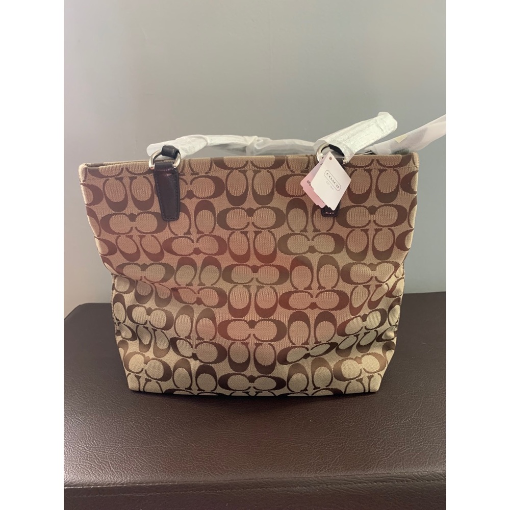 Coach tote - Picture 3 of 5